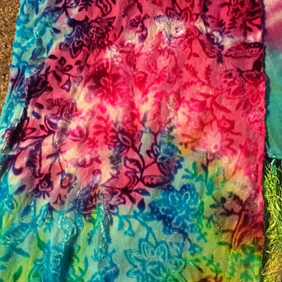 Scarf - Picture 2 of 2